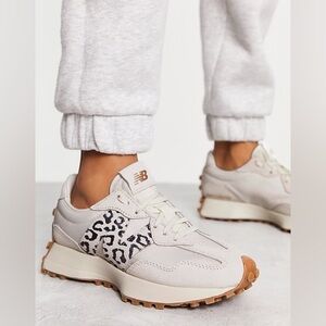 New Balance x Free People 327 Animal Print Sneakers Shoes sz 8.5